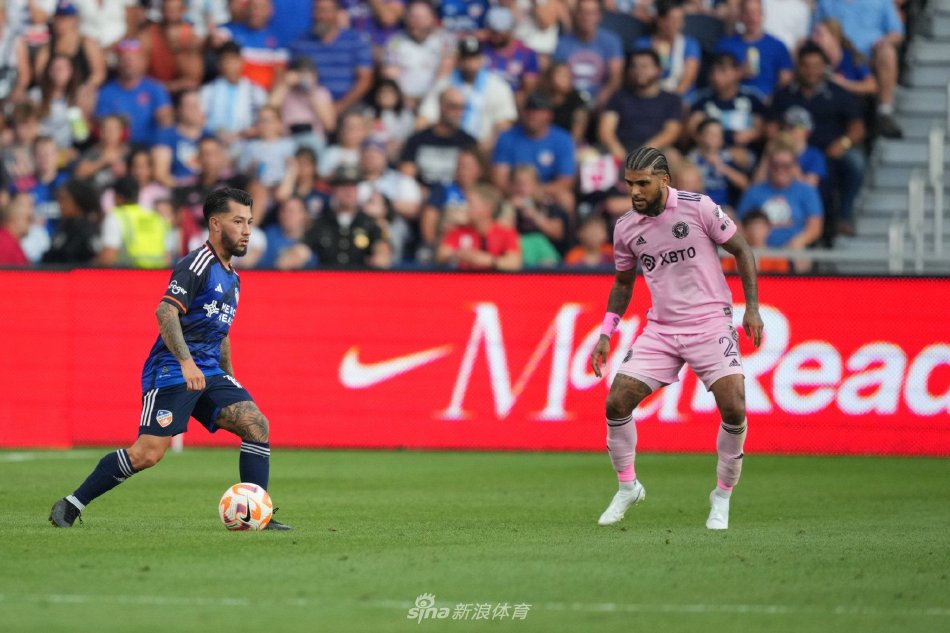 红牌频发的 红牌频发的